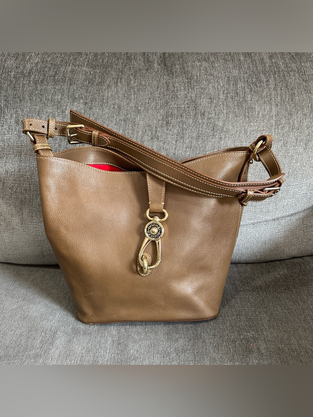 Dooney & Bourke Lily Bucket Bag Handbag Shoulder Leather Brown